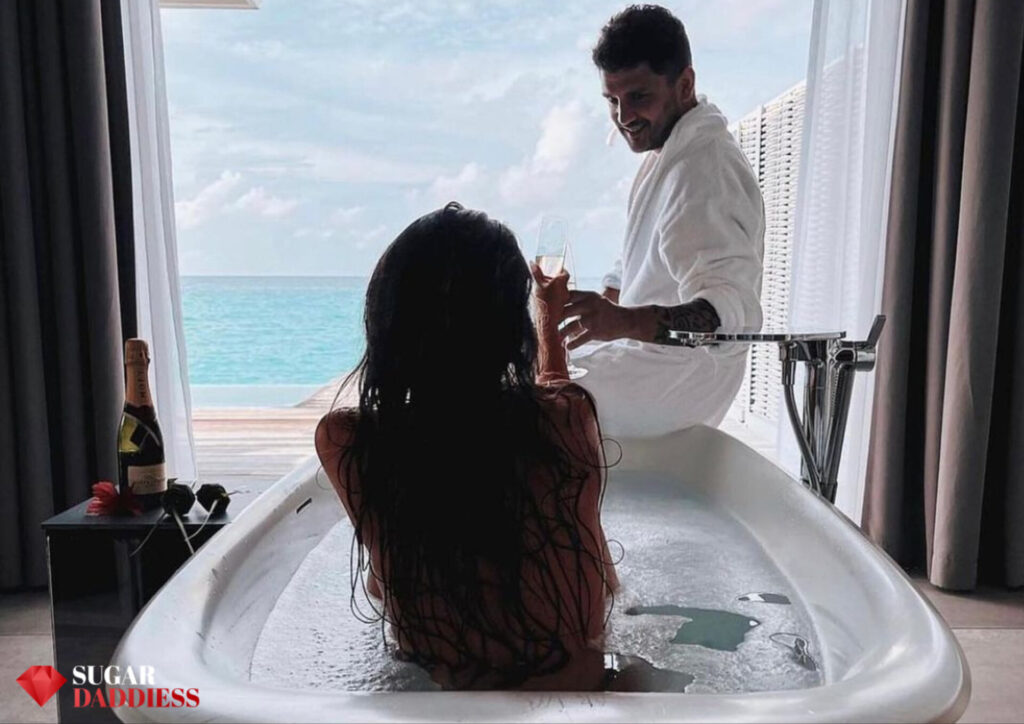 sugar daddy and sugar baby start a relationship