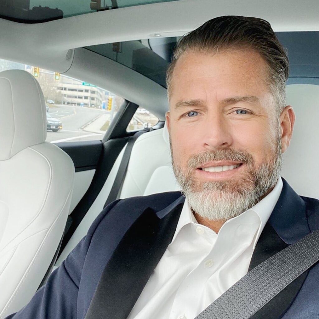 sugar daddy looking for long-distance sugar baby